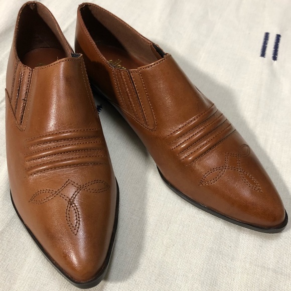 Vintage Shoes - NWOT Vintage Ellemenno Leather Western Booties